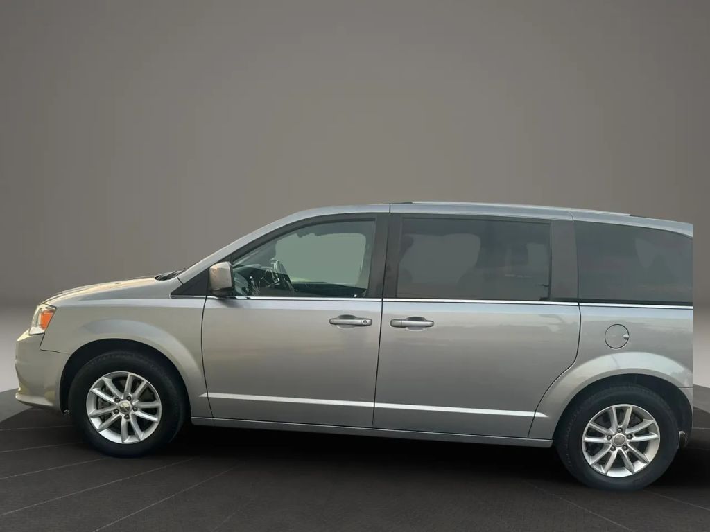 dodge grand caravan 2019 2C4RDGCG9KR736859 image